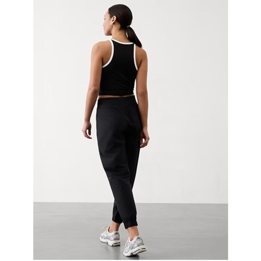 Athleta Women’s Jogger Pants Size 10 Black Elastic Waist Athleisure